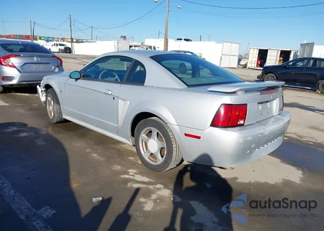2002 Ford Mustang из США, поврежденный, VIN 1FAFP404X2F165897